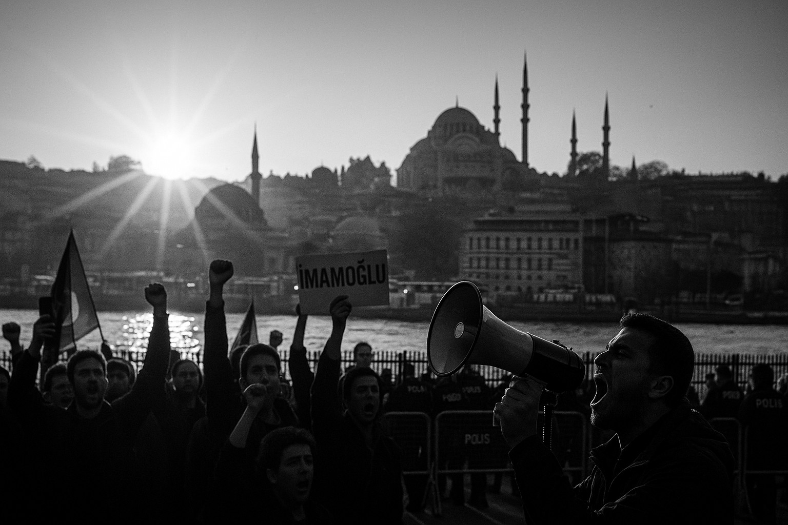 Türkei 2025 Titel